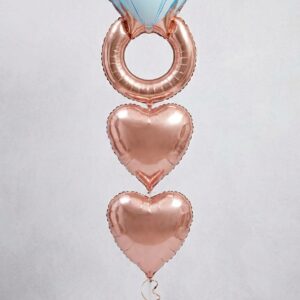 RING BALLOON IN BUNCH WITH TWO HEARTS
